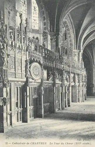 CHARTRES la cathédrale le tour de choeur