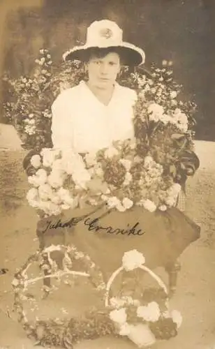Souvenir photo postcard elegant woman hat flower basket