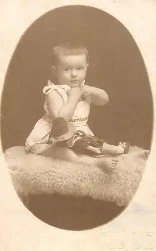 Souvenir photo postcard baby bebe Melinda 1931