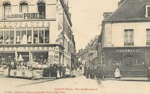 Laigle, Rue des Emangeards cpa E. Pasquis pharmacie 1908