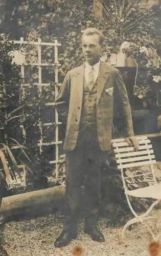 Social history souvenir real photo elegant man haircut garden chair Deggendorf