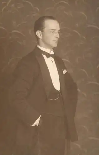 Social history souvenir real photo elegant man tuxedo