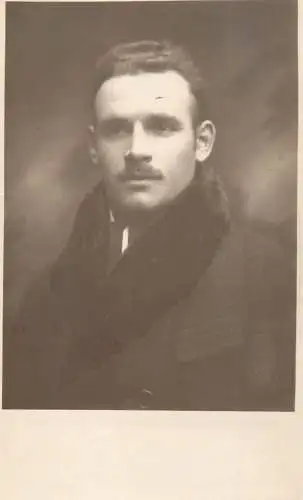Social history souvenir real photo elegant man haircut moustache