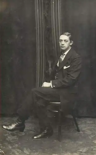 Social history souvenir real photo elegant man haircut