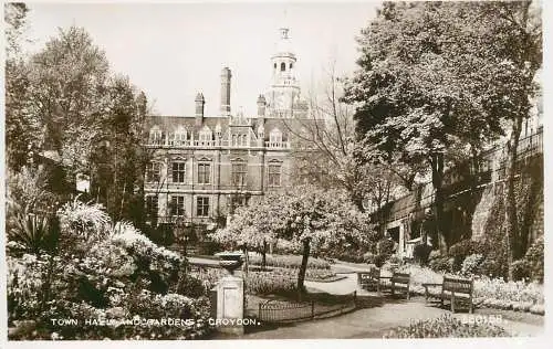 England Croydon Town Hall & Gardens