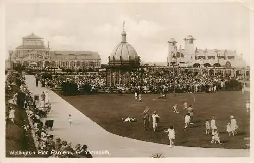England Great Yarmouth Wellington Pier Gardens