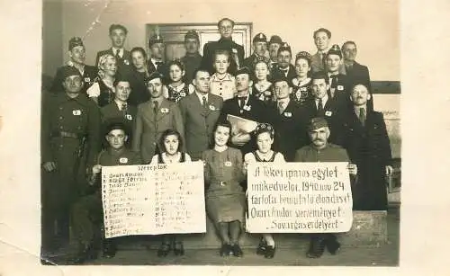 Social history souvenir vintage photo postcard 1940 Hungary army group photo uniform soldier
