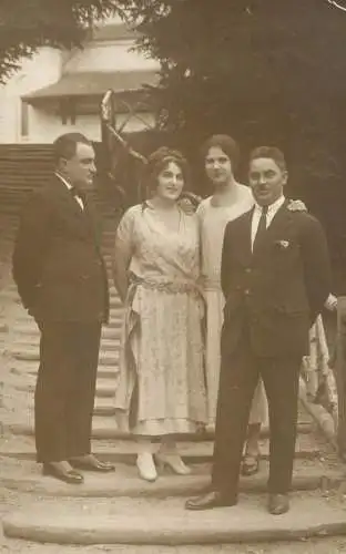 Social history souvenir vintage photo postcard elegance couples