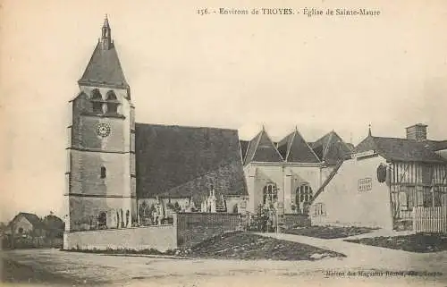 CPA France Troyes eglise de Sainte Maure