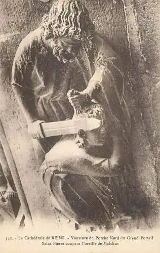 CPA France Reims cathedrale statue