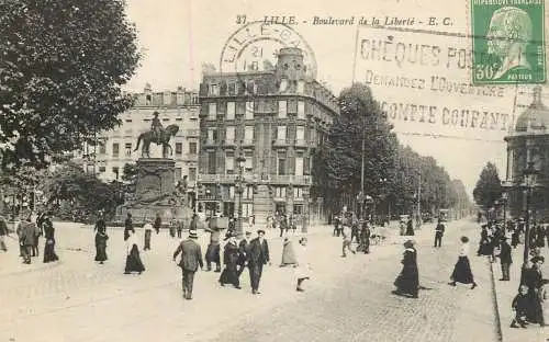 CPA France Lille boulevard de la Liberte