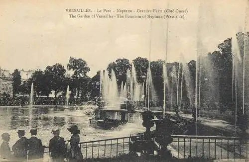 CPA France Versailles (Château) Neptune Park