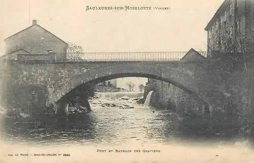 CPA France Saulxures sur Moselotte pont et barrage des graviers