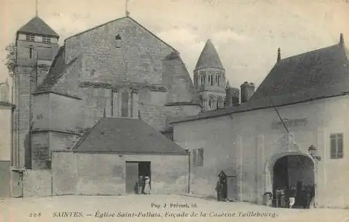 CPA France Saintes eglise Saint Pallaos
