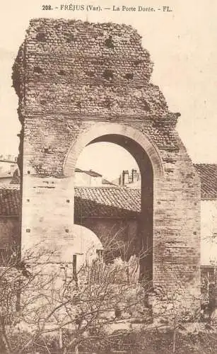 CPA France Frejus la porte Doree