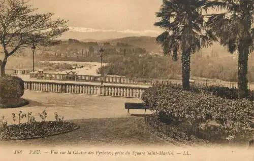 CPA France Pau chaine des Pyrenees