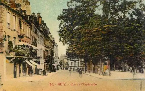 CPA France Metz rue de l'esplanade