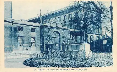 CPA France Metz le cheval et le palais de justice