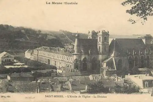CPA France Saint-Mihiel cathedral