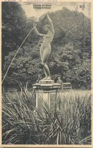 CPA France Metz nymphe fontaine