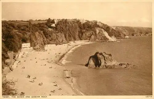 Wales Tenby The Sands & Goscar Rock