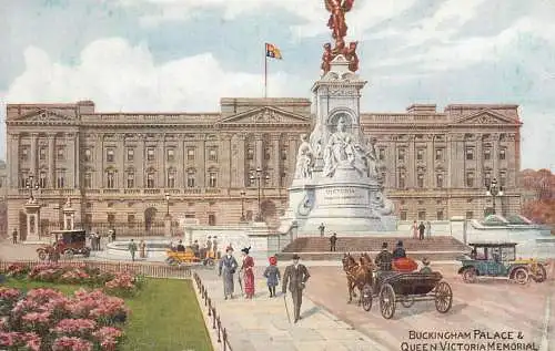 England London Buckingham Palace & Queen Victoria Memorial