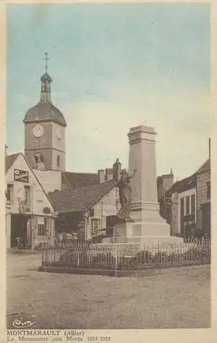CPA France Montmarault le monument aux Morts