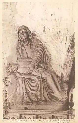 CPA France Vrécourt statues de Notre Dame de Pitie