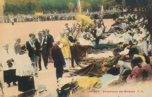 CPA France Lourdes benediction des malades