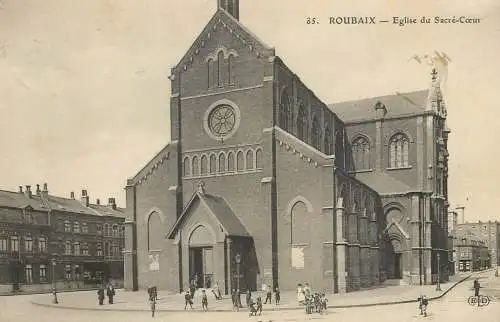 CPA France Roubaix eglise du Sacre Coeur