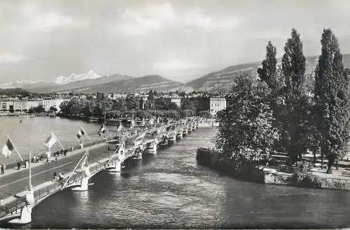 Switzerland postcard Genève pont du Mont Blanc
