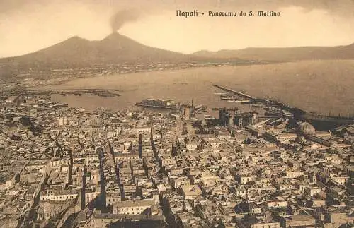 Italy  postcard Naples panorama San Martino
