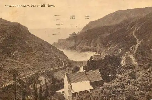 United Kingdom Guernsey petit bot bay