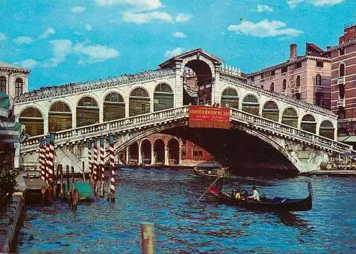 Navigation sailing vessels & boats themed postcard Venice Rialto bridge