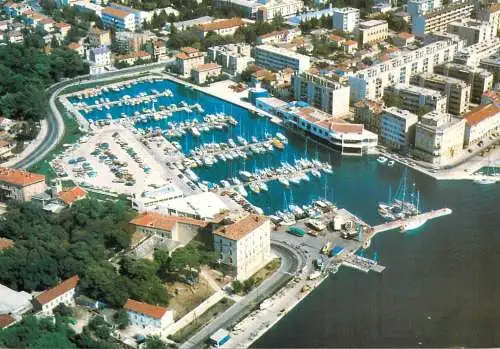 Navigation sailing vessels & boats themed postcard Croatia Zadar harbour yacht