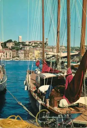 Navigation sailing vessels & boats themed postcard Cannes harbour fishing vessel