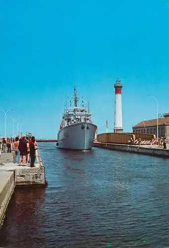 Navigation sailing vessels & boats themed postcard Calvados J. Pollio Semeriva ecluse lighthouse