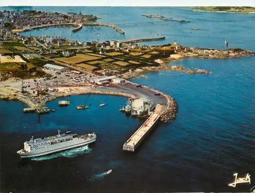 Navigation sailing vessels & boats themed postcard Bretagne M.V. Cornouailles Ferry 1981
