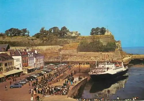 Navigation sailing vessels & boats themed postcard Belle Ile en Mer le Guerveur