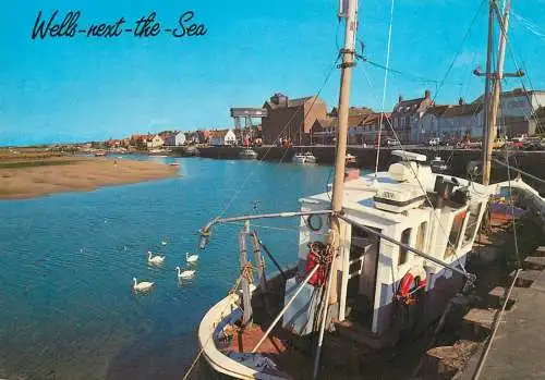 Navigation sailing vessels & boats themed postcard Wells next the Sea fishing trauler