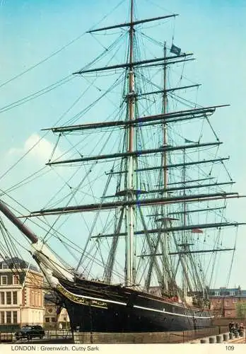 Navigation sailing vessels & boats themed postcard London Cutty Shark