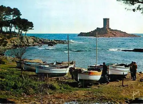Navigation sailing vessels & boats themed postcard Corniche de l'Esterel l'Ile d'Or