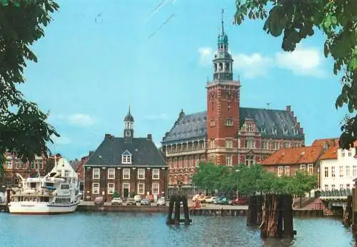 Navigation sailing vessels & boats themed postcard Leer Ostfriesland Hafen mit Rathaus