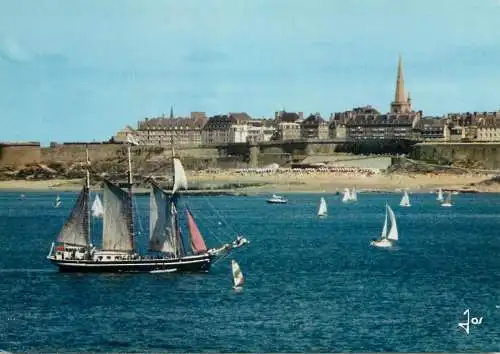 Navigation sailing vessels & boats themed postcard voilier at Saint Malo