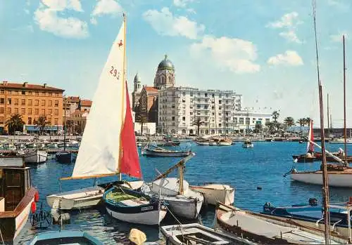 Navigation sailing vessels & boats themed postcard Saint Raphael le port