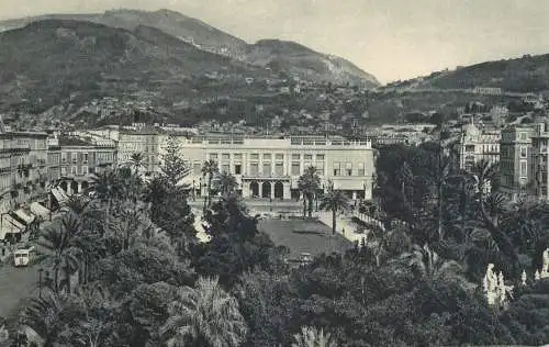 Postcard France Nice les jardins l'avenue de Verdun