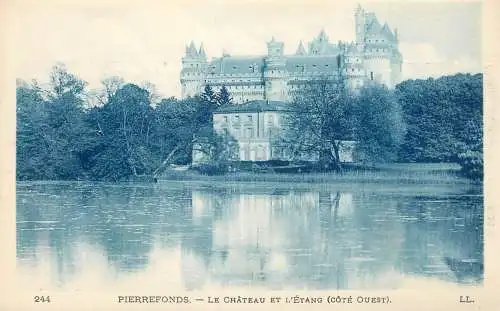 Postcard France Pierrefonds le chateau