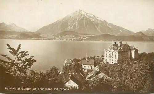 Postcard Switzerland Park Hotel Gunten am Thunersee mit Niesen
