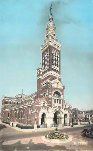 France cpsm Albert la basilique