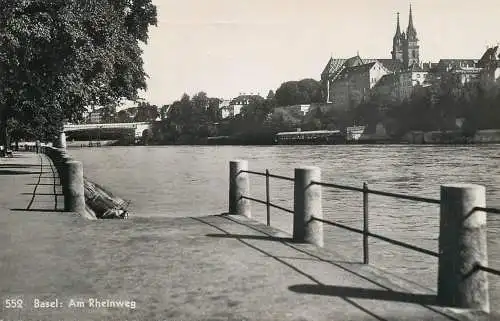 Postcard Switzerland Basel am Rheinweg